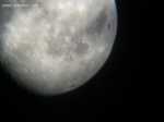 Měsíc v dalekohledu